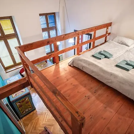 Cozy Studio At New York Palace, 4 Ppl * Budapest